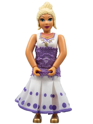 Belville Female, Adult Woman - White Shorts, White Top with Gold Filigree Pattern, Light Yellow Hair, Gold Shoes, Skirt