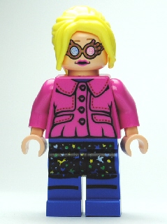 Luna Lovegood - Dark Pink Jacket, Ponytail