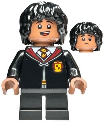 Lee Jordan - Gryffindor Robe Clasped, Black Short Legs