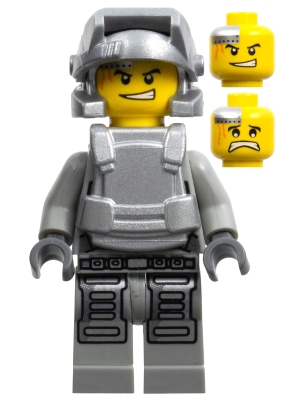 Power Miner - Engineer, Light Bluish Gray Outfit, Metallic Silver Armor and Helmet