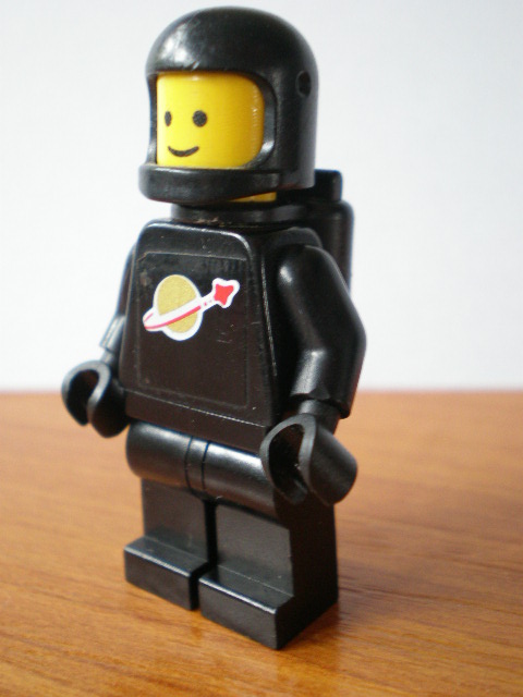 Classic Space - Black with Air Tanks, Stickered Torso Pattern