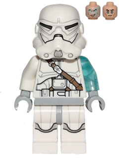 Jek-14 with Stormtrooper Helmet